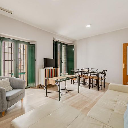 Green-Apartments Maestranza Seville Exterior photo