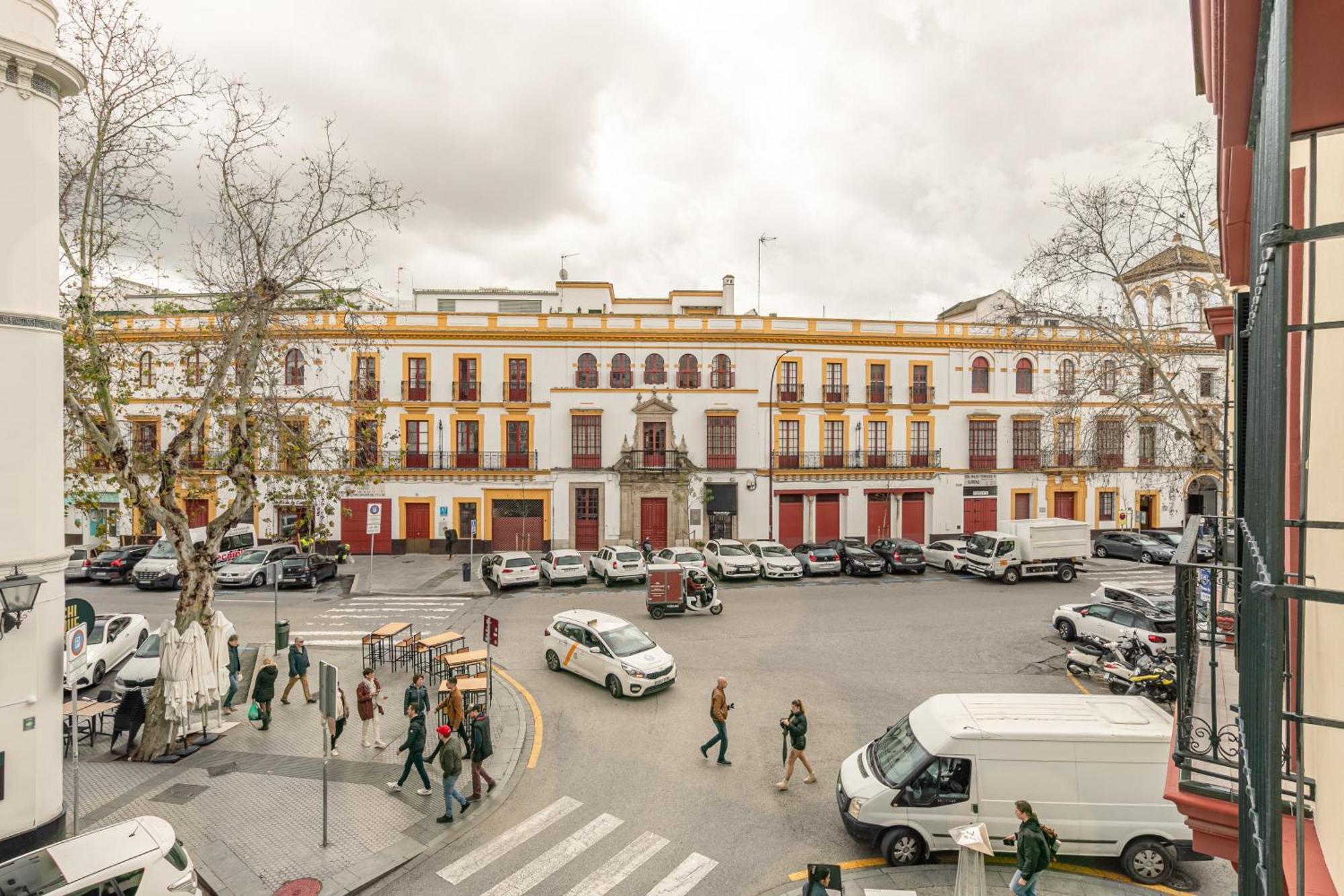 Green-Apartments Maestranza Seville Exterior photo